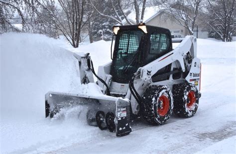 how to steer a skid|skid steer vs bobcat.